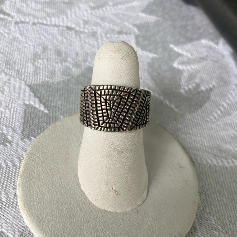 Sterling Elgin Tom NA ring